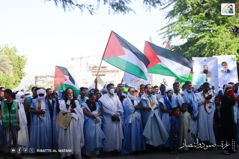 الرباط الوطني ينطم مسيرة جماهرية غزة صمود وانتصار