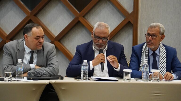 رئيس الرباط يعقد عددا من اللقاءات ويشارك في بعض الأنشطة في إسطنبول